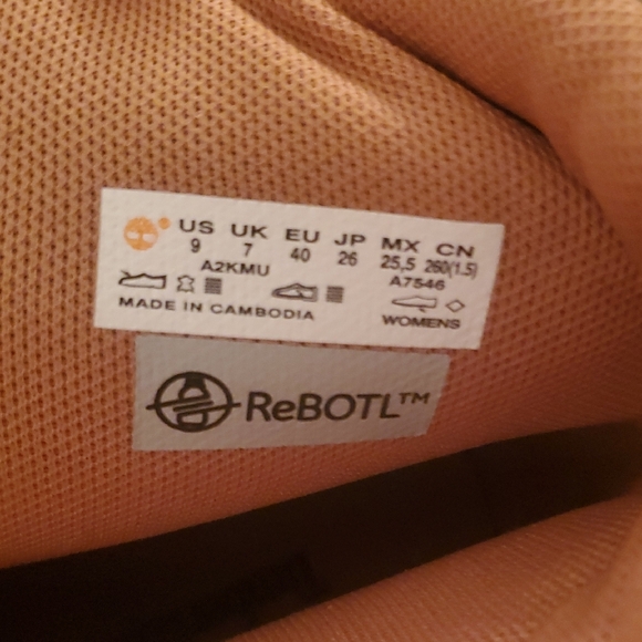 Timberland Tan Combat & Moto Boots with Rugged Design and Thick Rubber Sole - Picture 2 of 7